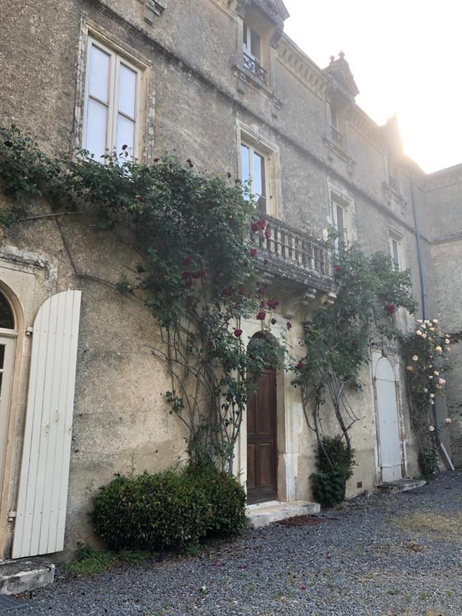 Château de la Mothe Saint-Sulpice-en-Pareds Extérieur photo